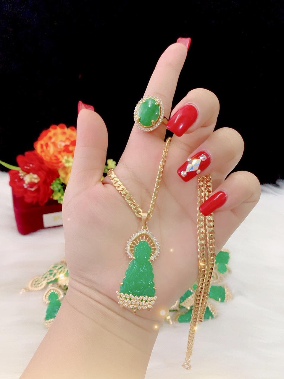 Dây chuyền nữ kiểu lặc mặt quan âm xi dát vàng 18k