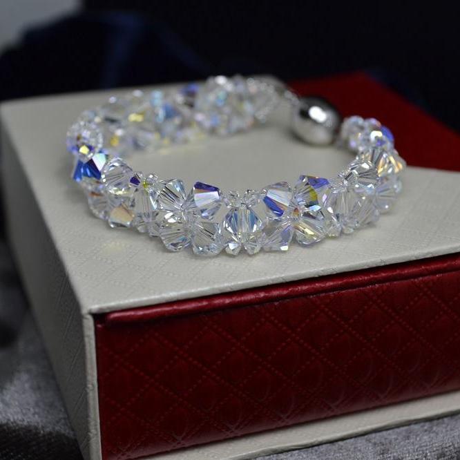 [Freeshipmax] Vòng tay pha lê Swarovski thoi 6li
