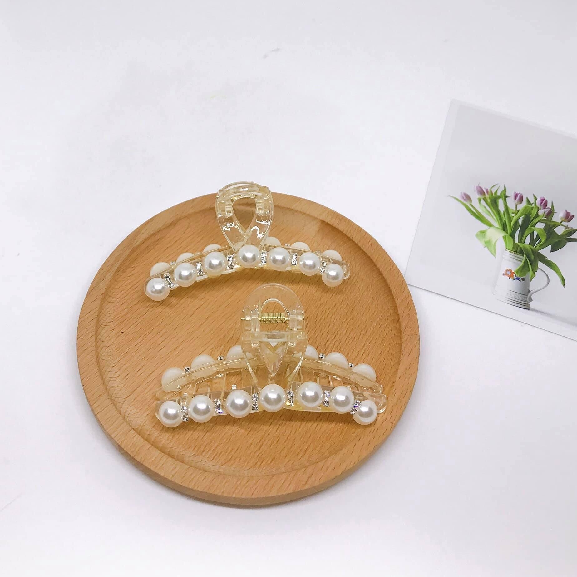 Kẹp tóc ngọc xen đá