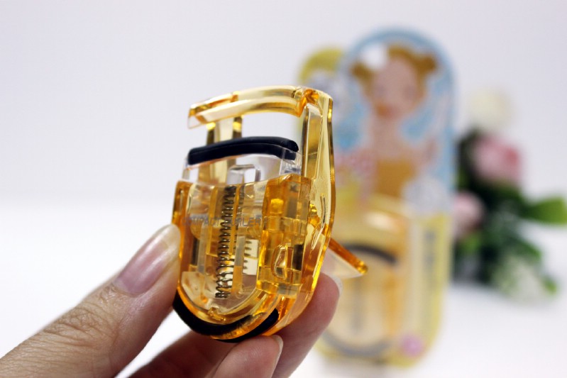 Bấm mi KAI Compact Curler ( Cam)