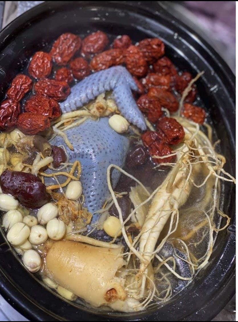 Gói gia vị sâm hầm gà Hàn Quốc 100g (Date: T12/2023)