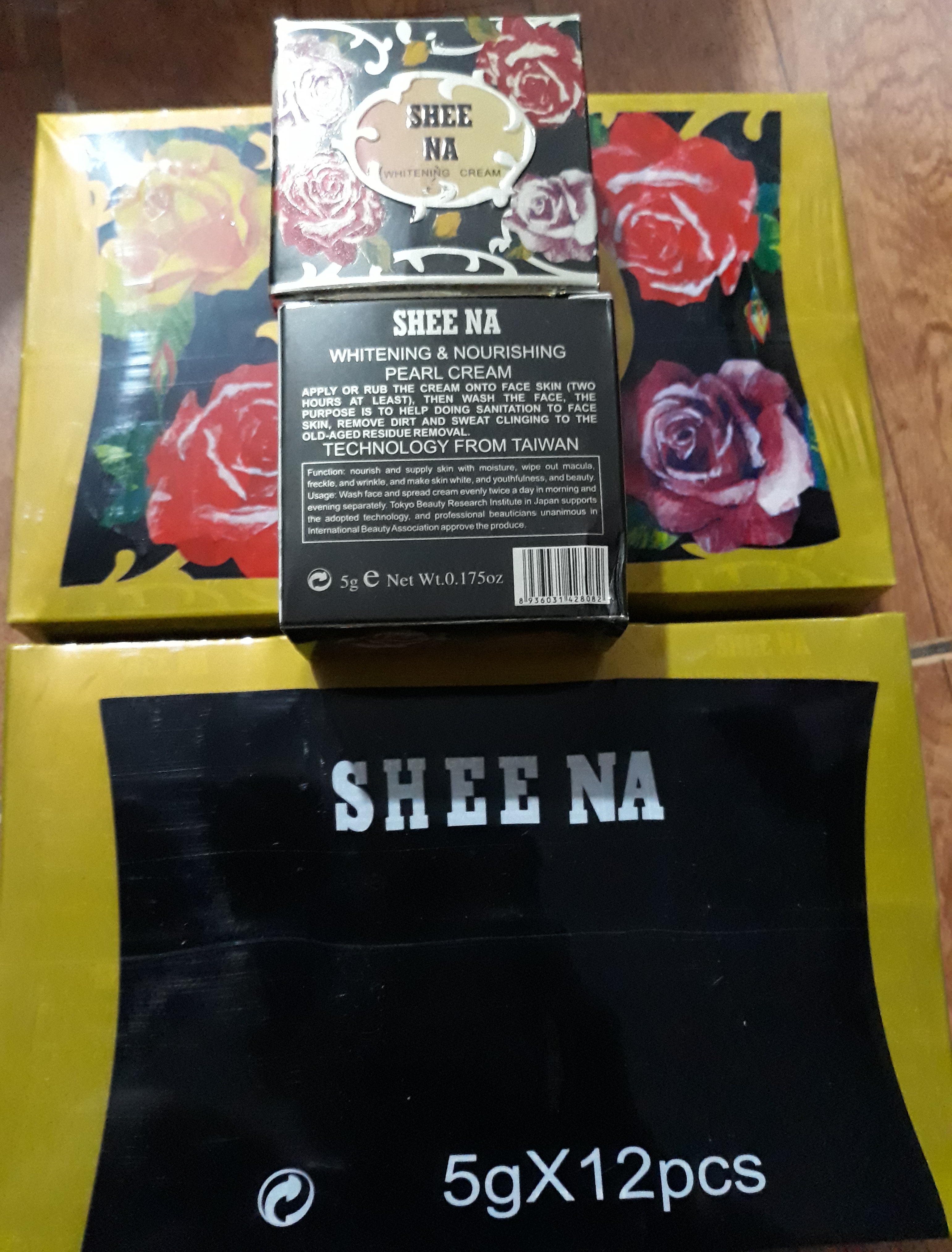 sỉ lốc 12 hộp kem SHEE NA (bông hồng đen)