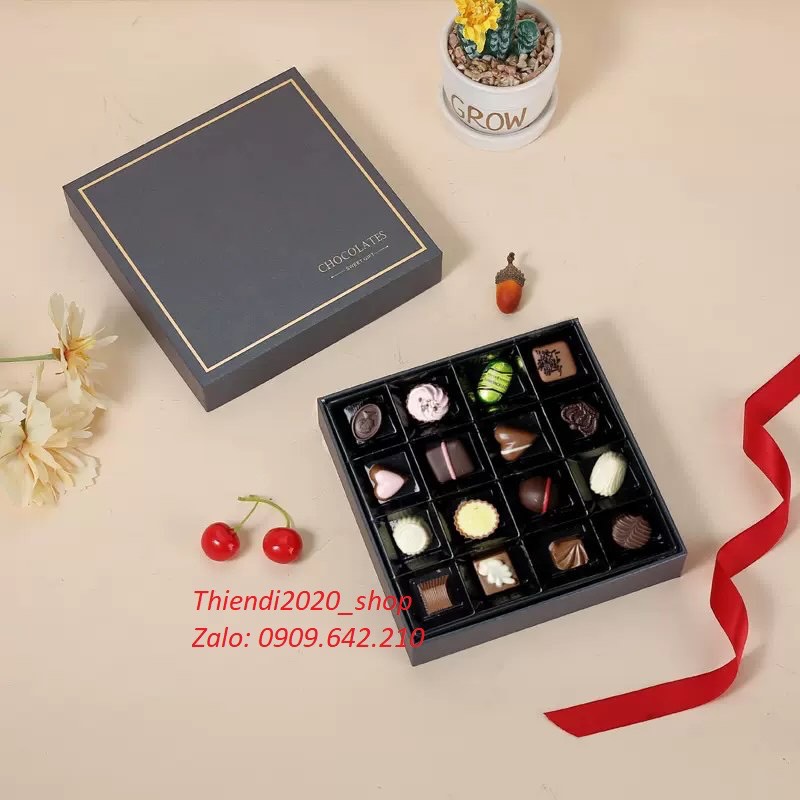 DEC21-1-Hộp đựng Socola ( Khay vuông 16 viên-25 viên)