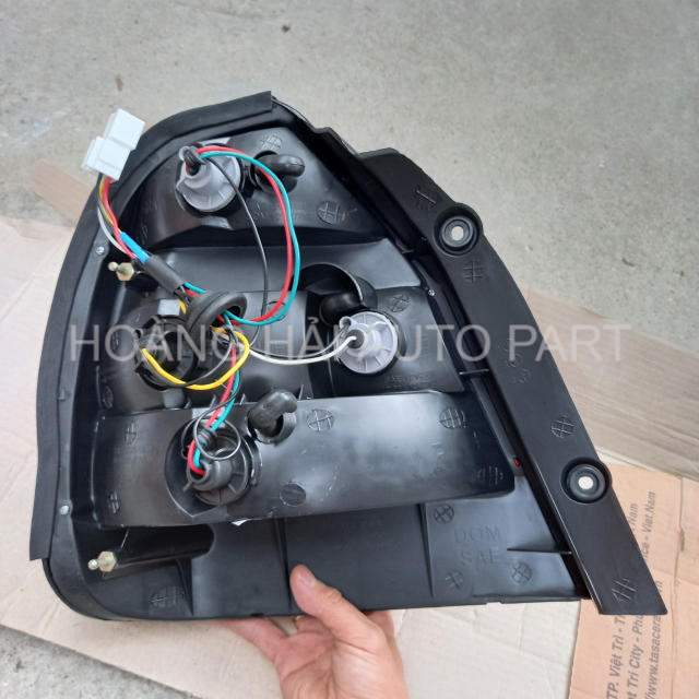 ĐÈN HẬU/ĐÈN PHANH/ ĐÈN LÁI SAU DAEWOO NUBIRA 1999-2005