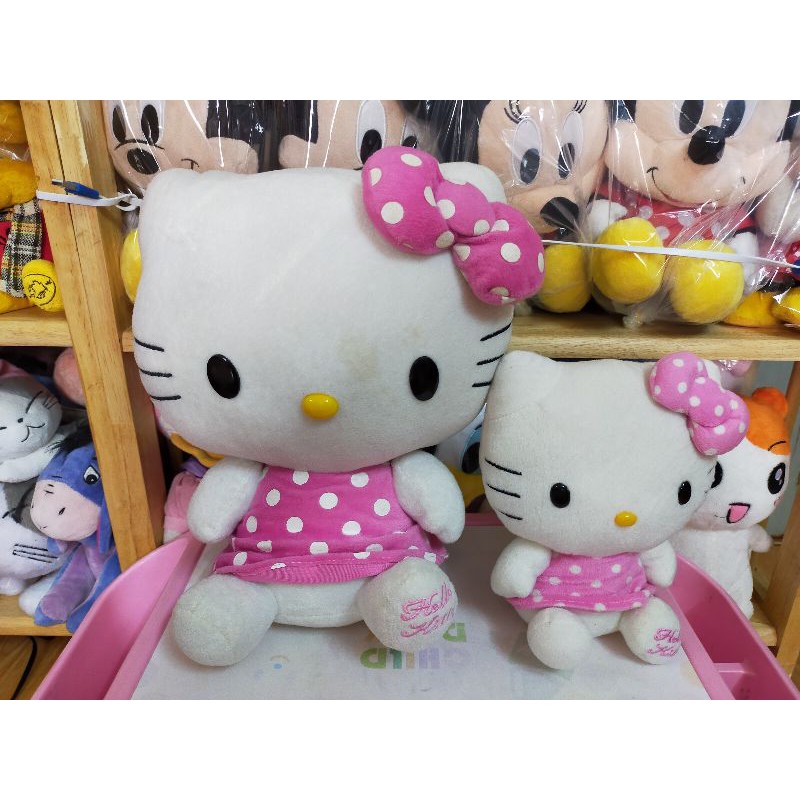 [HCM]Cặp Kitty Mặc Đầm Chấm Bi Hồng Bánh Bèo