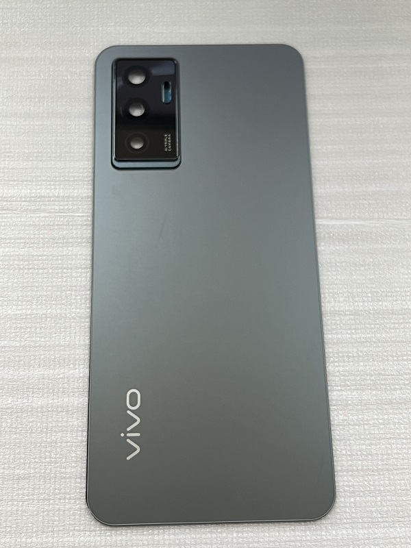 Nắp lưng điện thoại Vivo V23E có kính camera