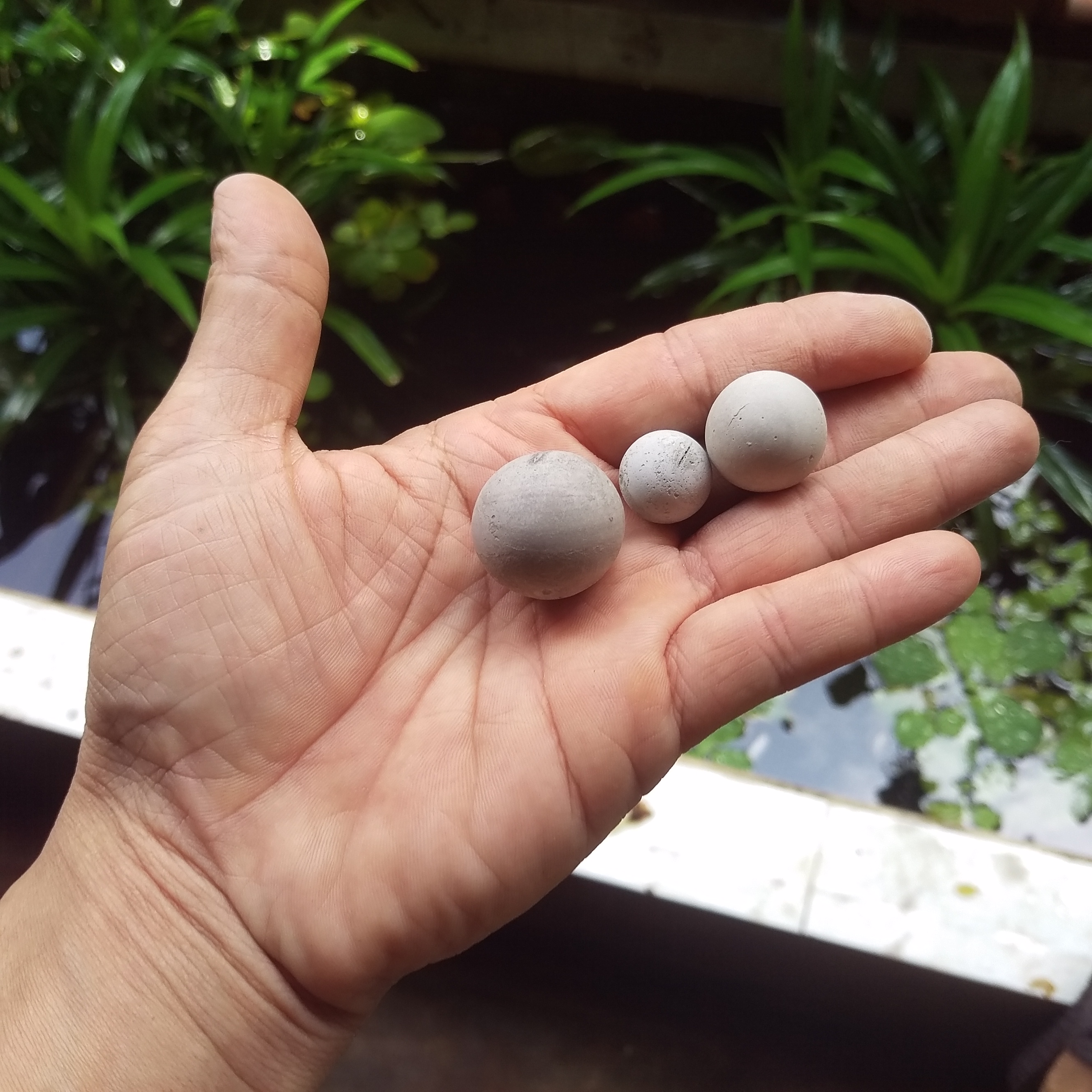 Quả cầu bằng đá mini size 15,20,25mm(combo 10viên)