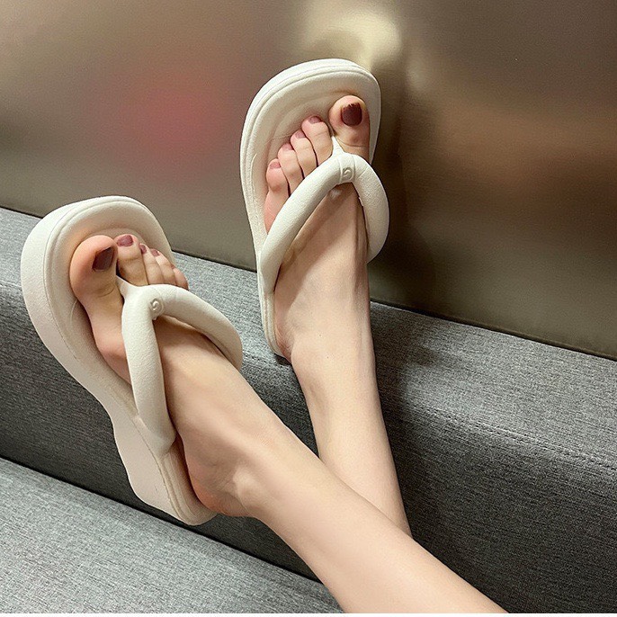 Dép xỏ ngón đế cao 5cm