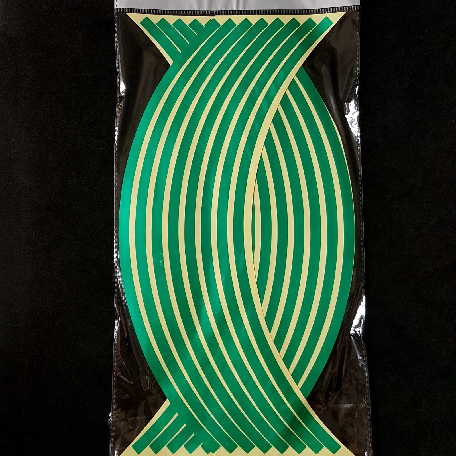 Bộ decan dán phản quang vành xe (màu xanh lá)