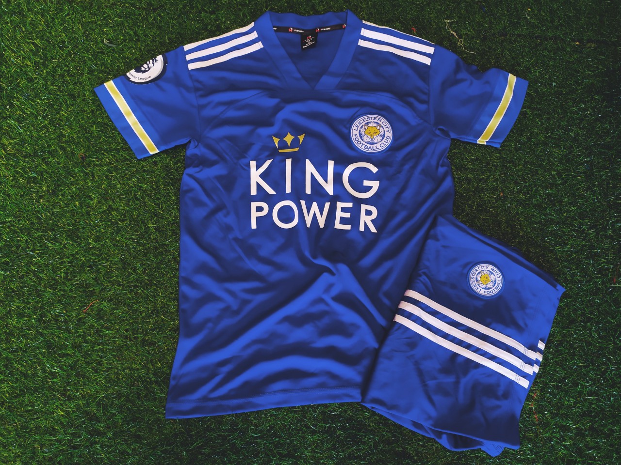 Áo Quần Bóng Đá CLB Leicester 2020-2021 ( Cực Đẹp )