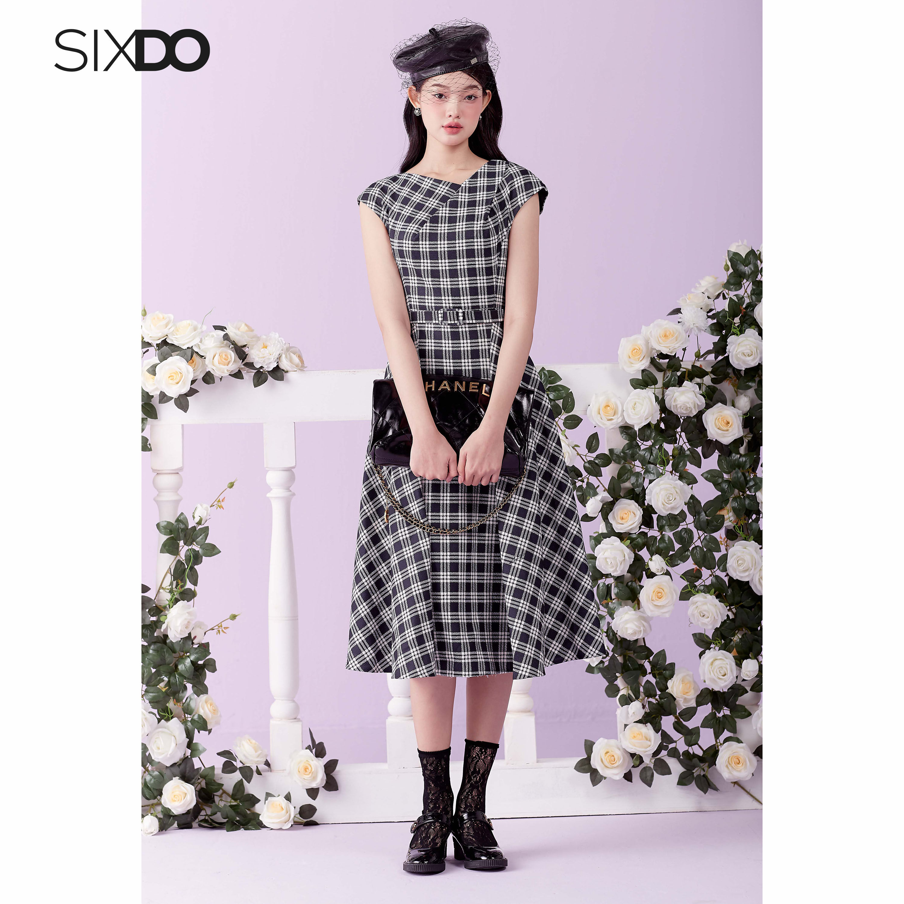Đầm đen kẻ caro dáng xòe SIXDO (Black Check Midi Raw Dress)