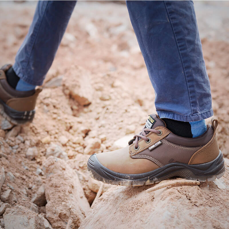[HÀNG CHÍNH HÃNG]Giày bảo hộ Jogger Sahara