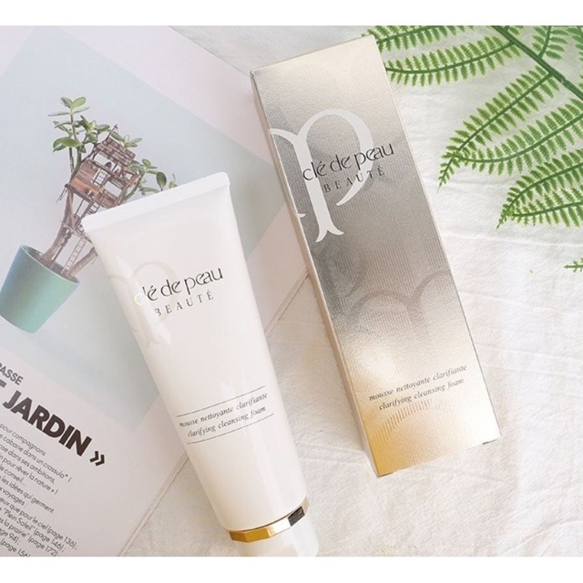 Sữa Rửa Mặt Cle De Peau Beaute Cleansing Foam 110ml