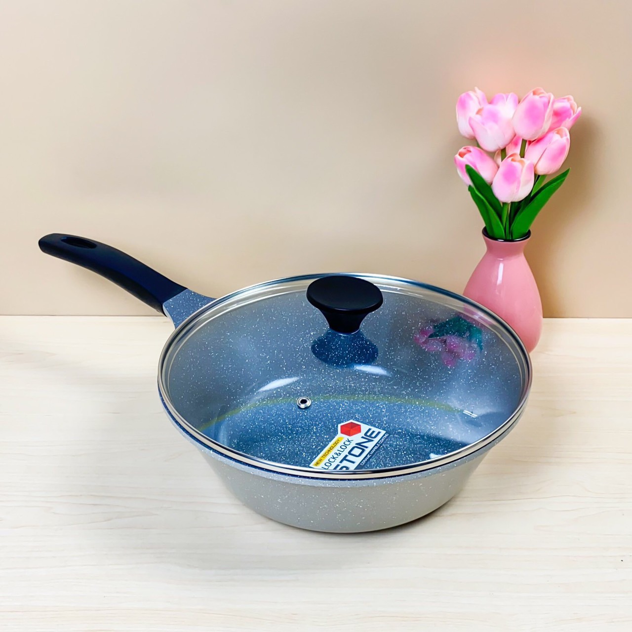 Chảo Đá Stone 7 Lớp Sâu Lòng Đáy Phẳng Lock&Lock 28cm LCA6285D (cam kết hàng chính hãng)