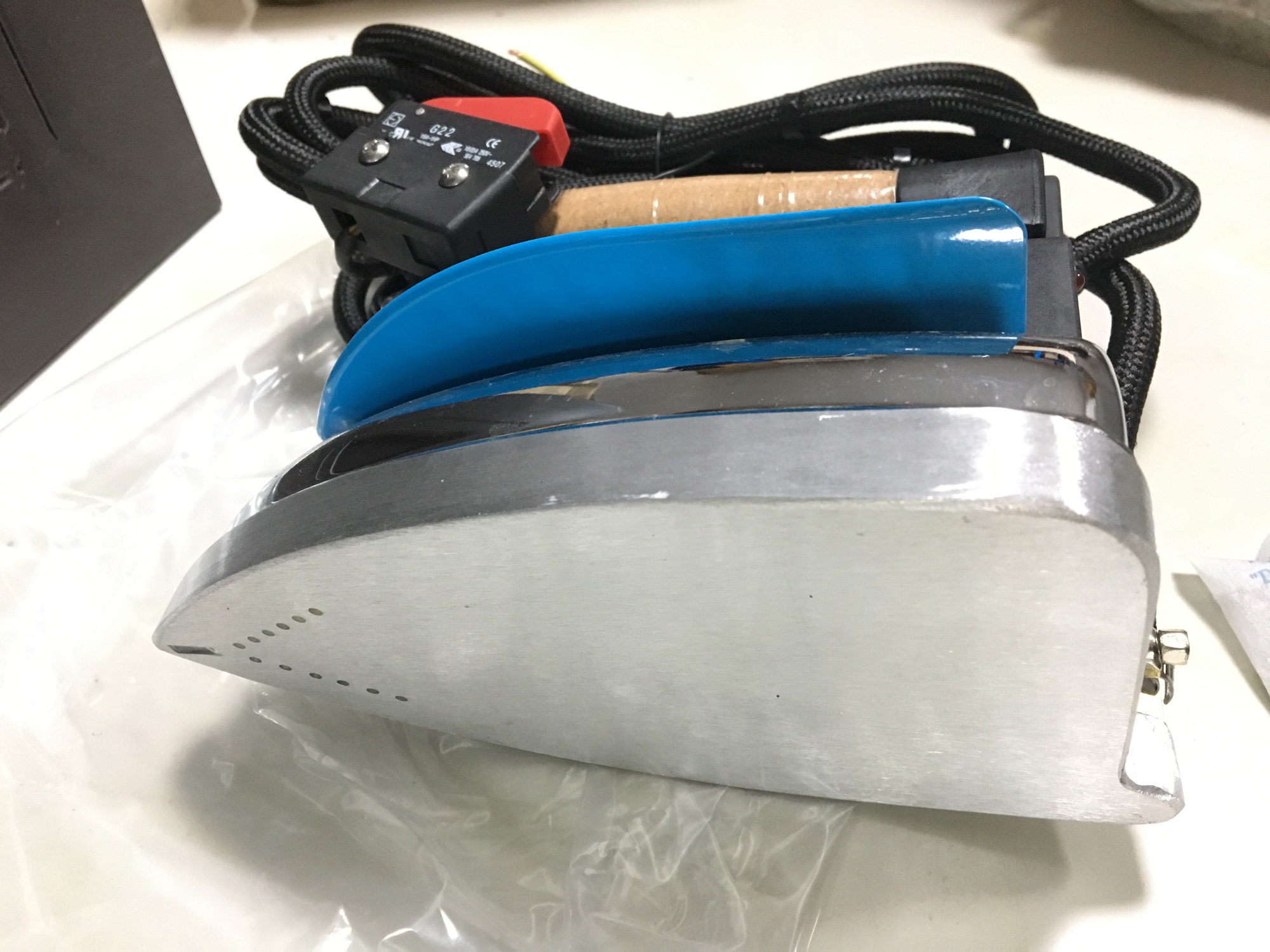Bàn là nồi hơi mini sj-6