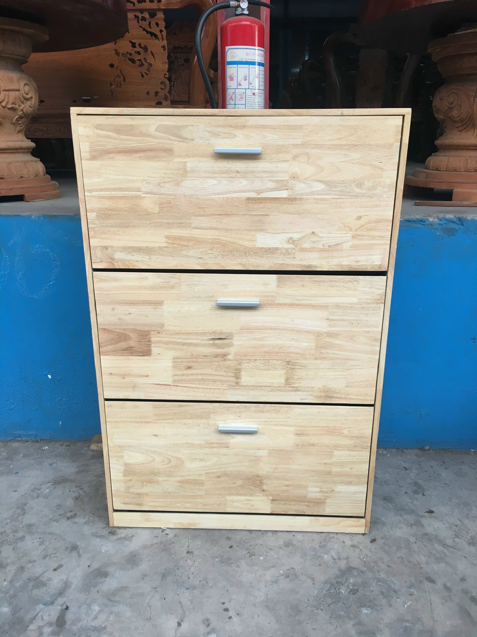 Tủ giày dép gỗ cao su mẫu mới vv