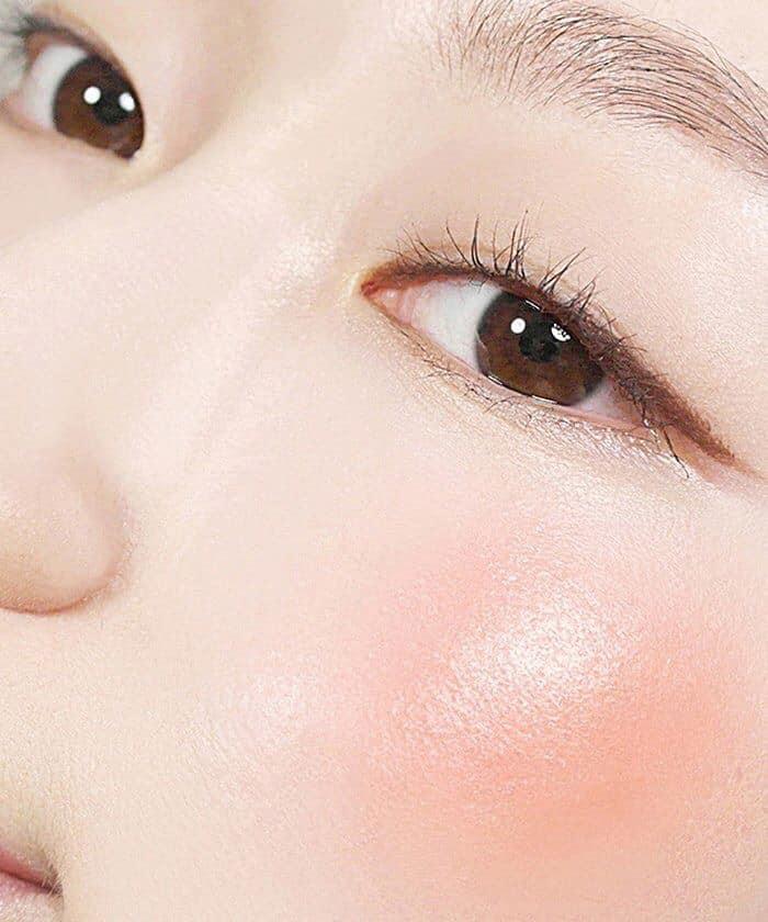Má hồng dạng lỏng Innisfree Petal Blusher