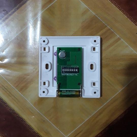 Hand control rolling door wall mounted intelligent learning code 433 MHz