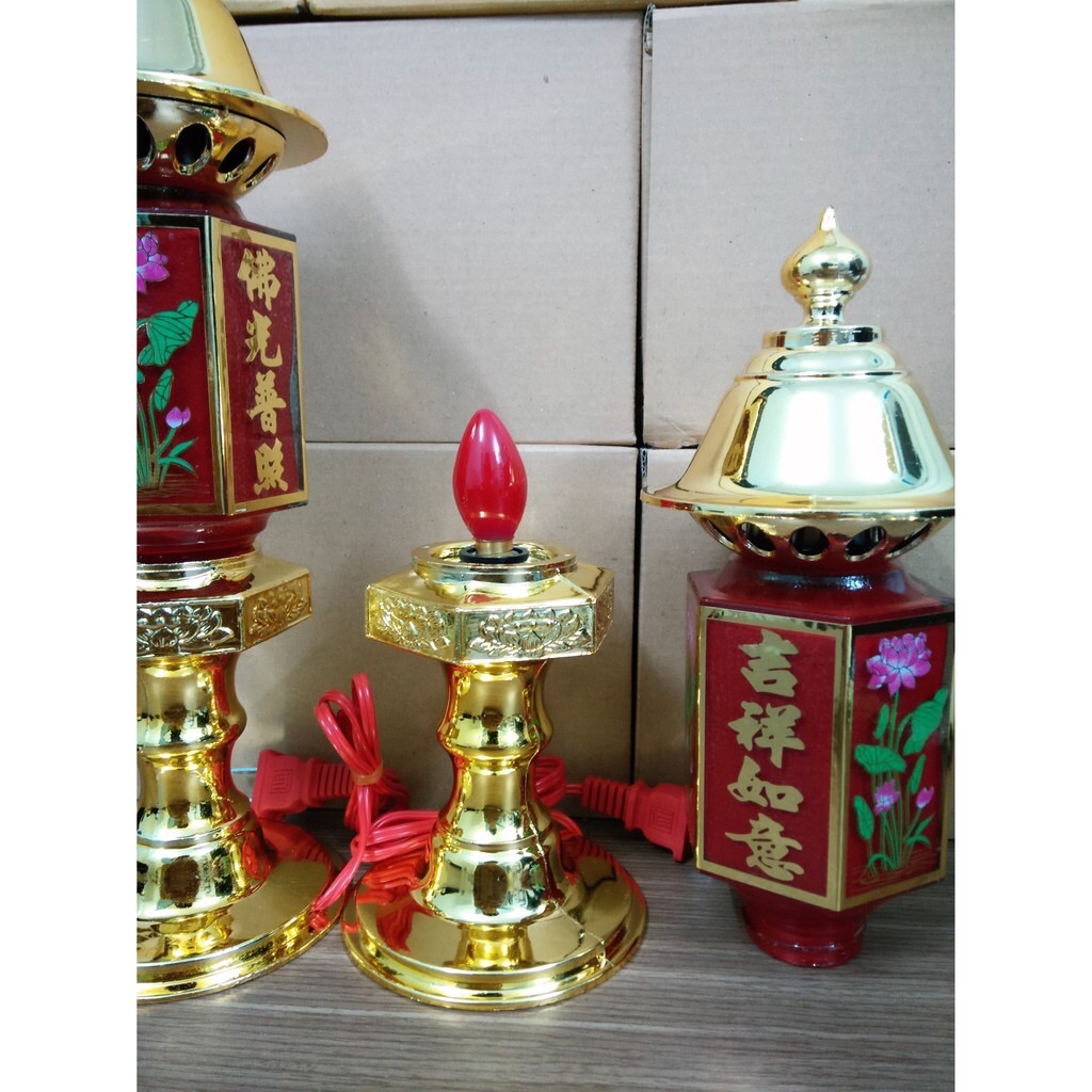 Đèn thờ lục giác 32 cm ( 1 đôi )