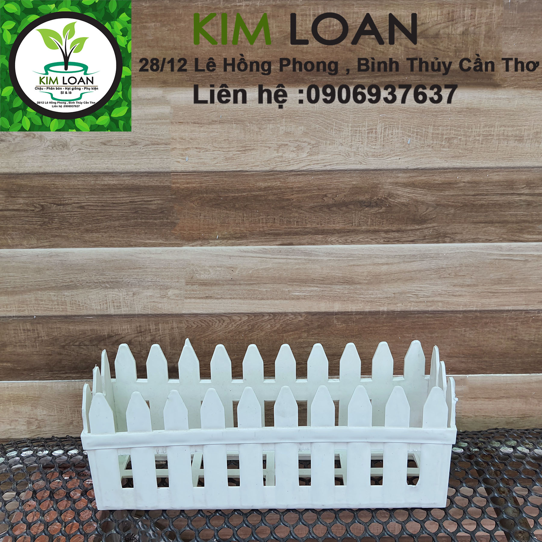 Chậu hàng rào nhựa cắm hoa giả