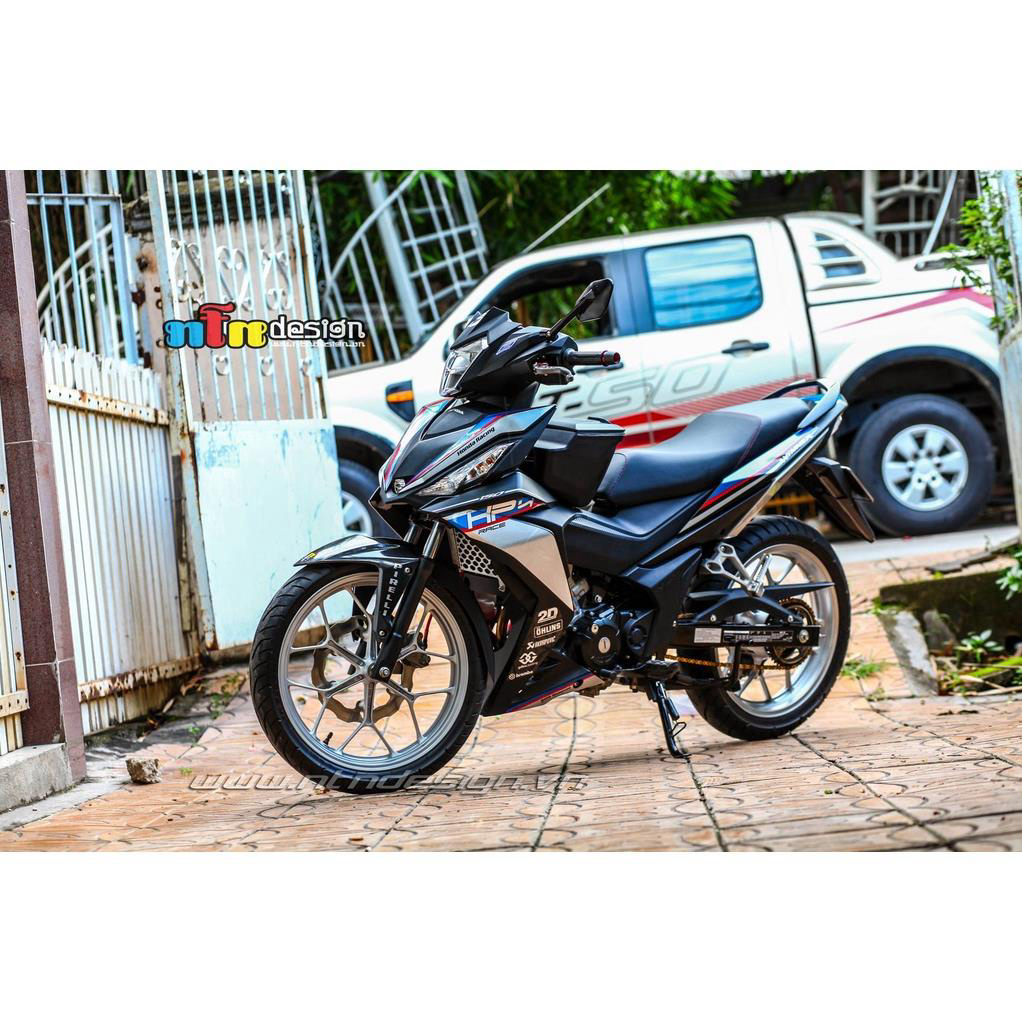 Tem Rời Dán Xe Winner V1 Mẫu HP4 Đen Đỏ Xanh