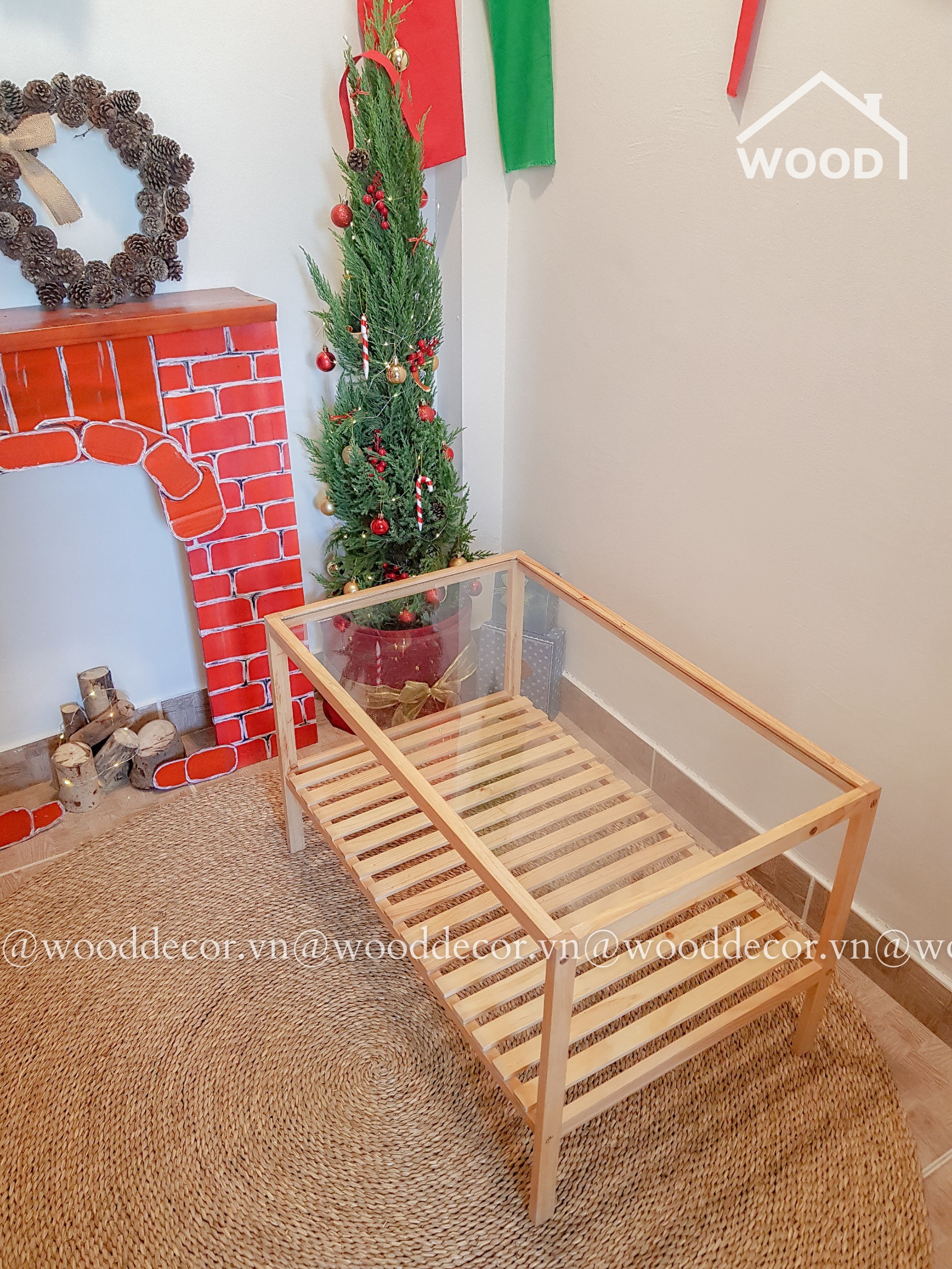 Bàn Sofa gỗ mặt kính