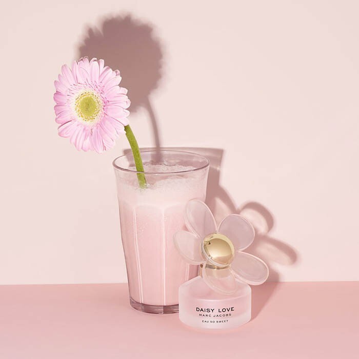 Nước hoa Daisy Love ( hồng ) Eau So Sweet