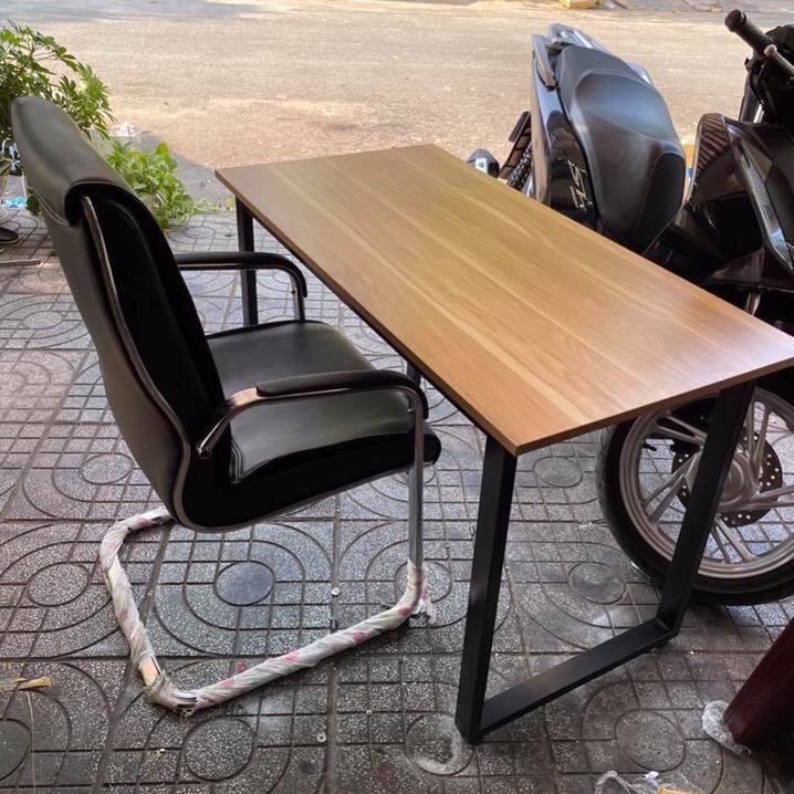 BÀN LÀM VIỆC văn phòng 50*100*75cm