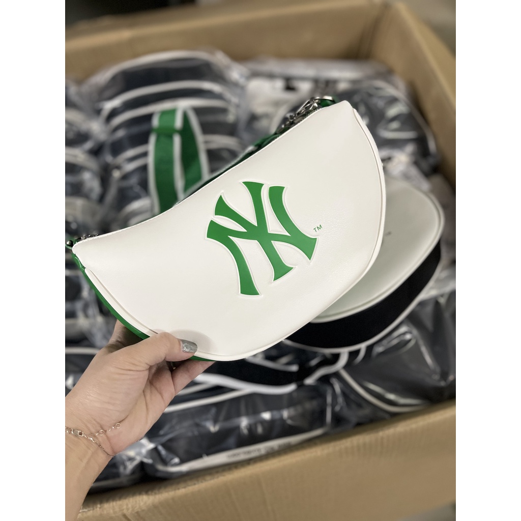 Túi Đeo Chéo MLB Dáng Tròn