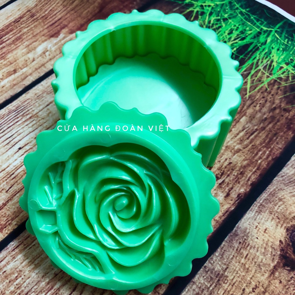 KHUÔN XÔI TRÒN XANH 13 CM HÌNH HOA HỒNG