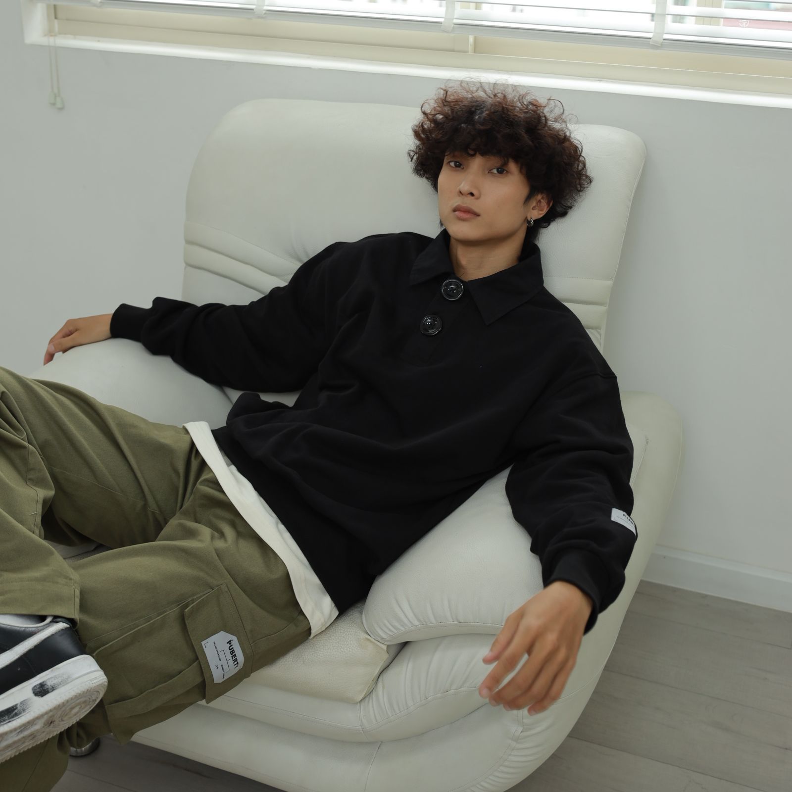 ÁO POLO TAY DÀI ĐEN [BASIC RUGBY SWEATER] - PUBERTY