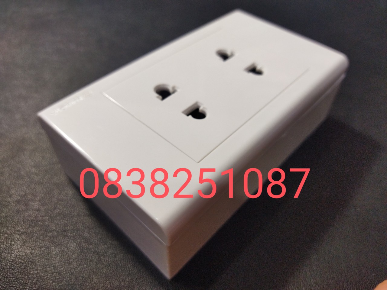 [Sino] Mặt 2 Ổ Cắm - 2 Chấu - 16A