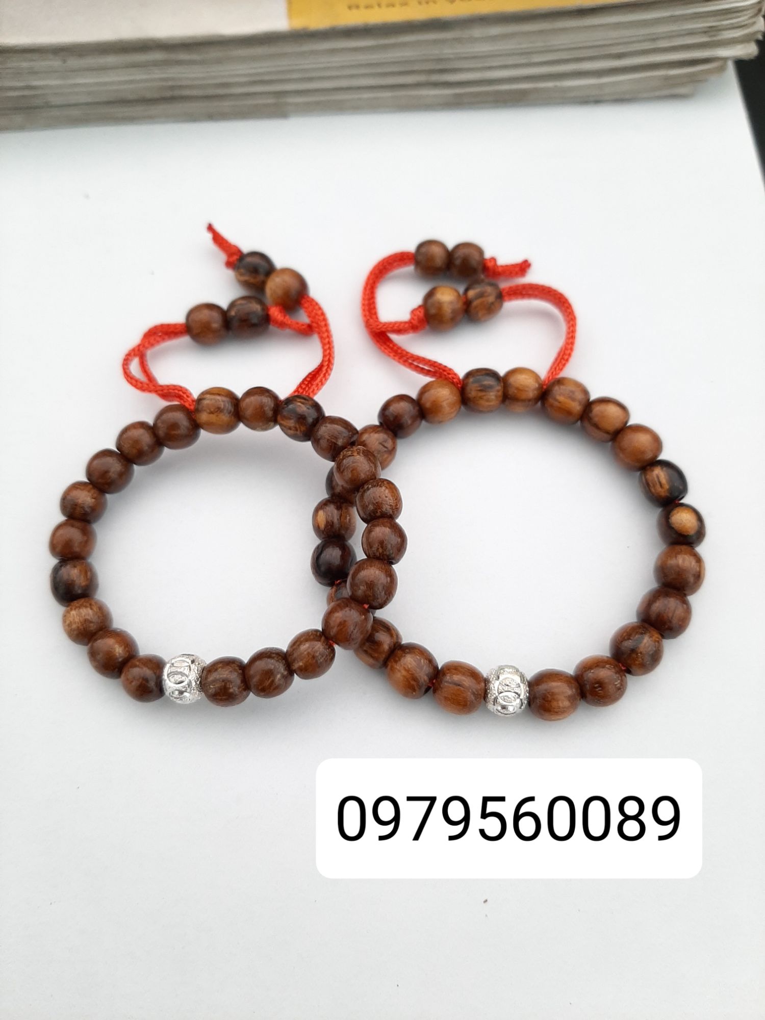 Vòng dâu tằm đính bi bạc