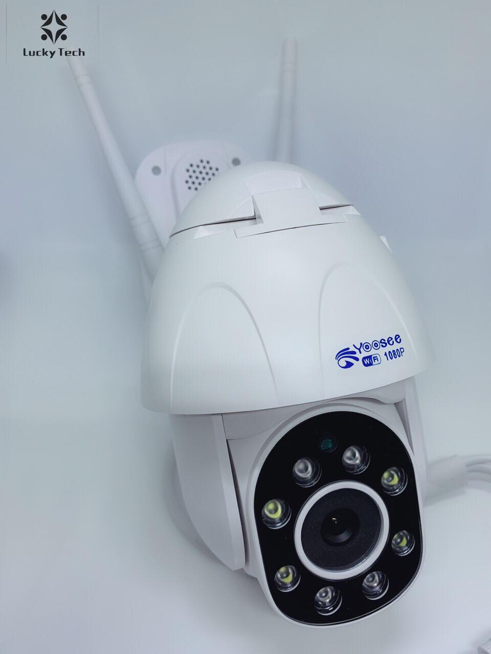 Camera ip wifi ngoài trời-trong nhà PTZ 2.0 Mpx- 1920 x1080,Xoay 360 độ,camera WIFI KHÔNG DÂY XEM ĐÊM CÓ MÀU,Ghi âm, đàm thoại 2 chiều, lưu trữ video.
