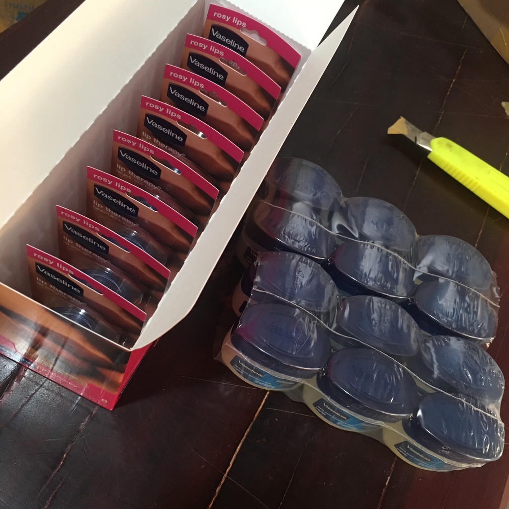 Sáp dưỡng môi VASELLINE Lip Therapy