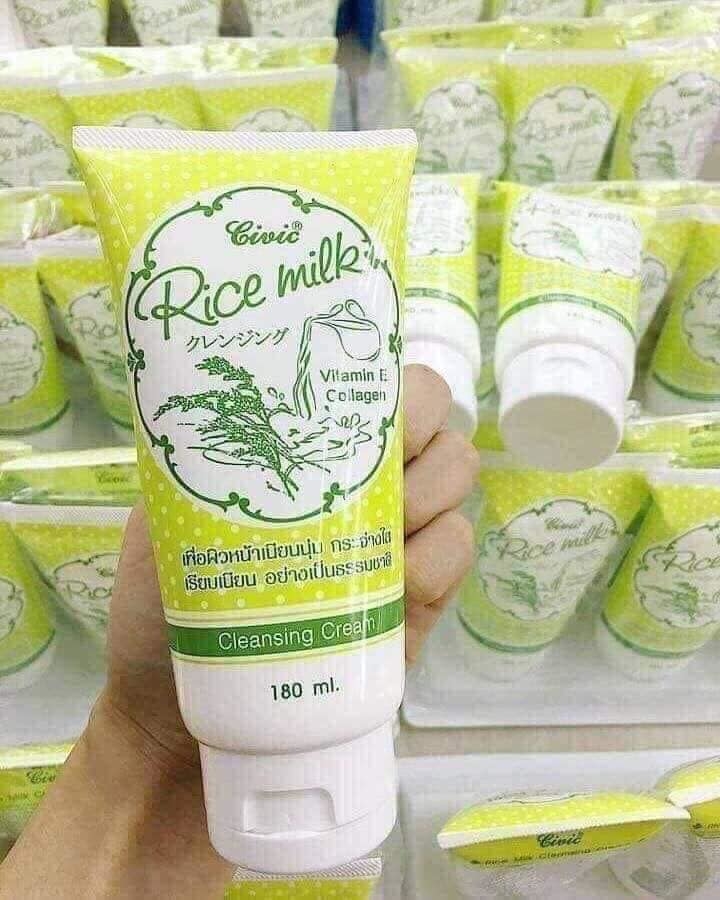 Sữa rửa mặt gạo thái lan