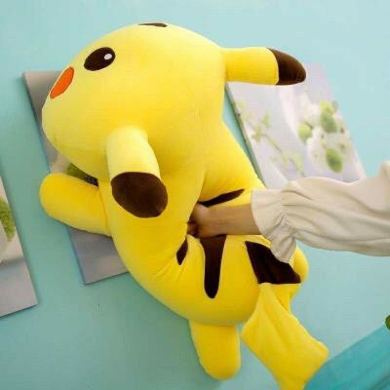 Gấu bông Pikachu siêu dễ thương