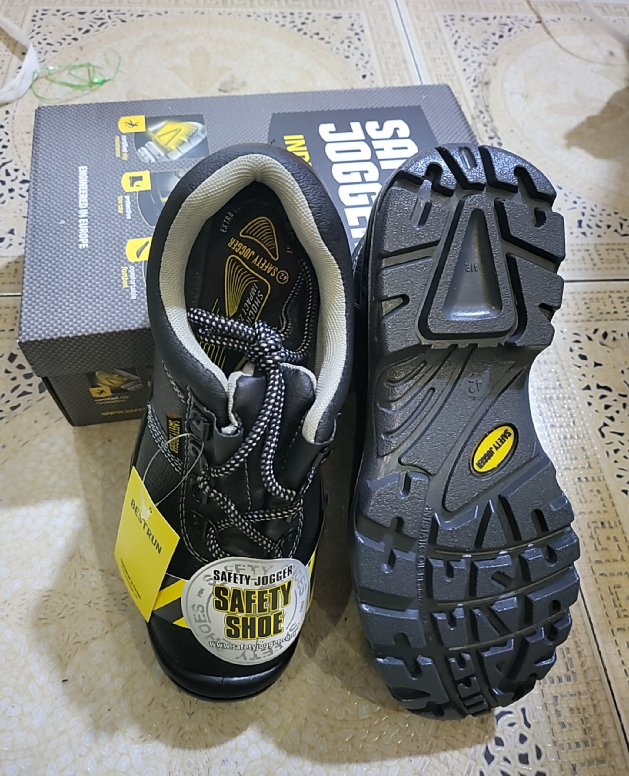 Giày bảo hộ lao động Jogger Cao Cấp - Cổ Thấp