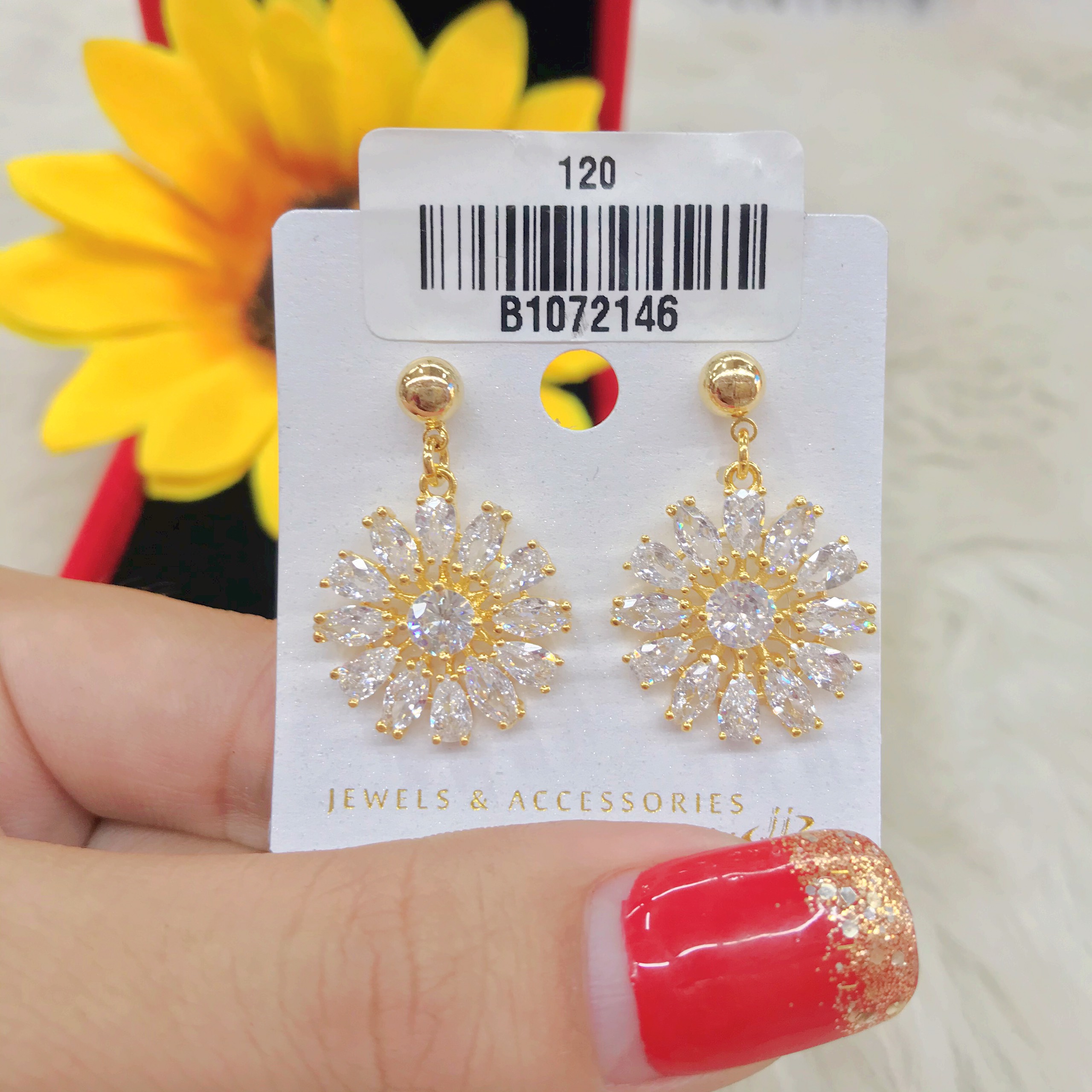 Đôi Bông Tai Nữ Mạ Vàng 18K Hình Hoa Cúc B1072146 - Mang đi chơi, đi tiệc hoặc phối đồ đều đẹp - - Tubi Cony - Bông tai nữ, Bông tai mạ vàng, bông tai đẹp