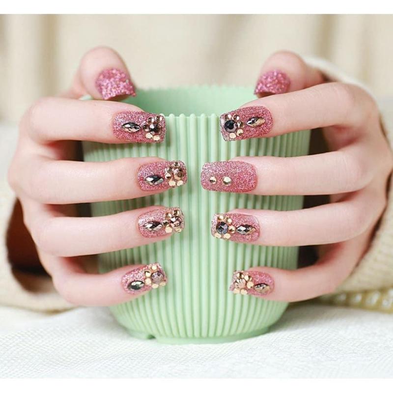 Bộ 24 Móng tay giả , nail giả A51 (keo sẵn sau các ngón tay)