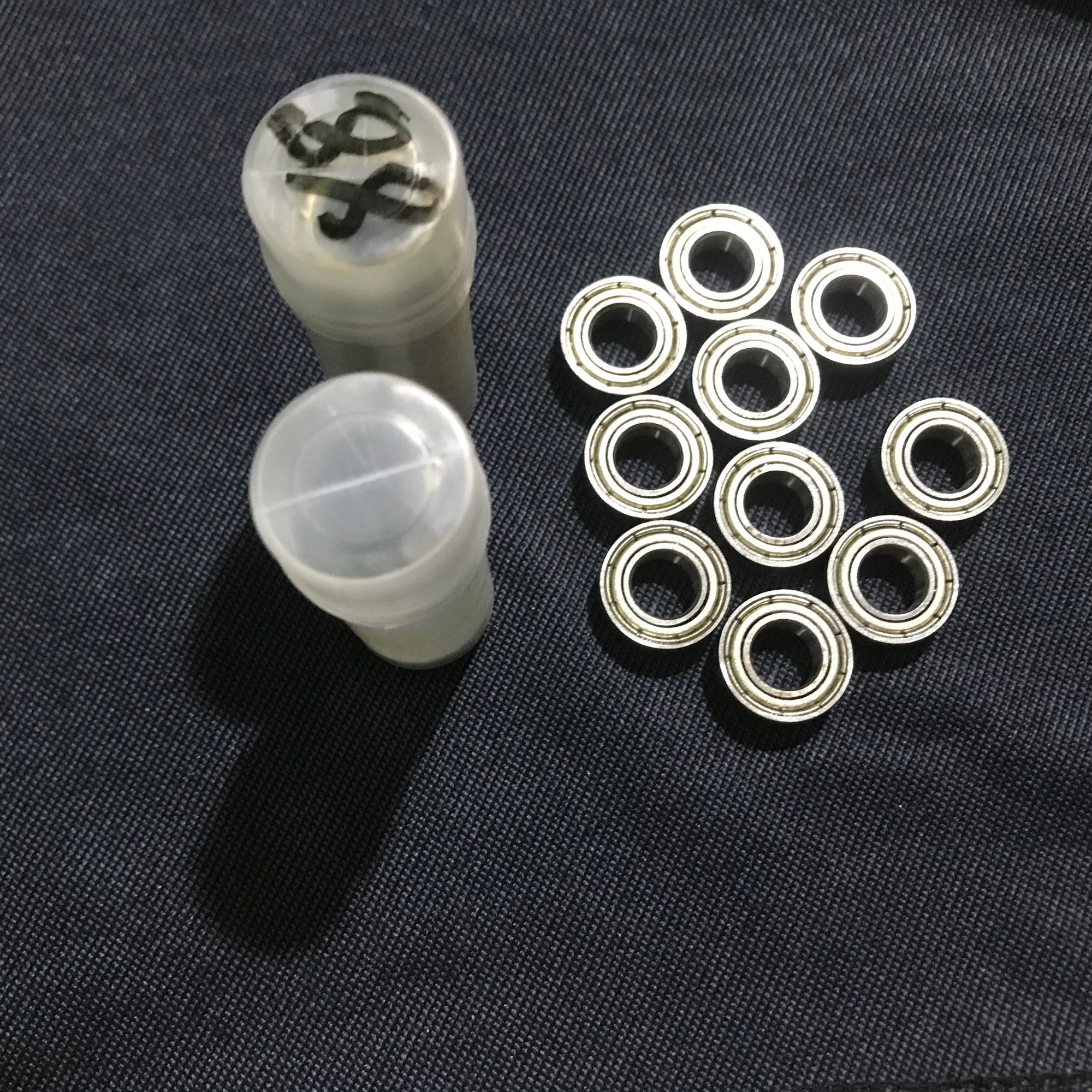 20 vòng bi 688