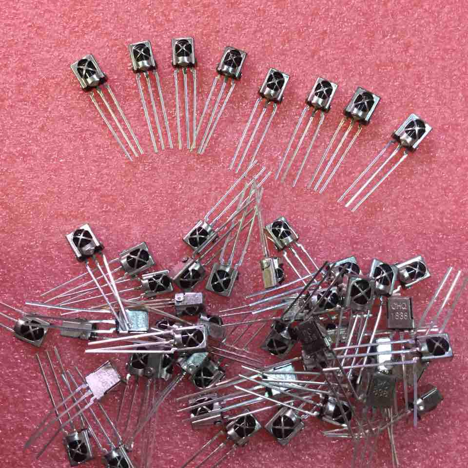 10 chiếc mắt nhận sắt 3 chân PC838 cho điều khiển