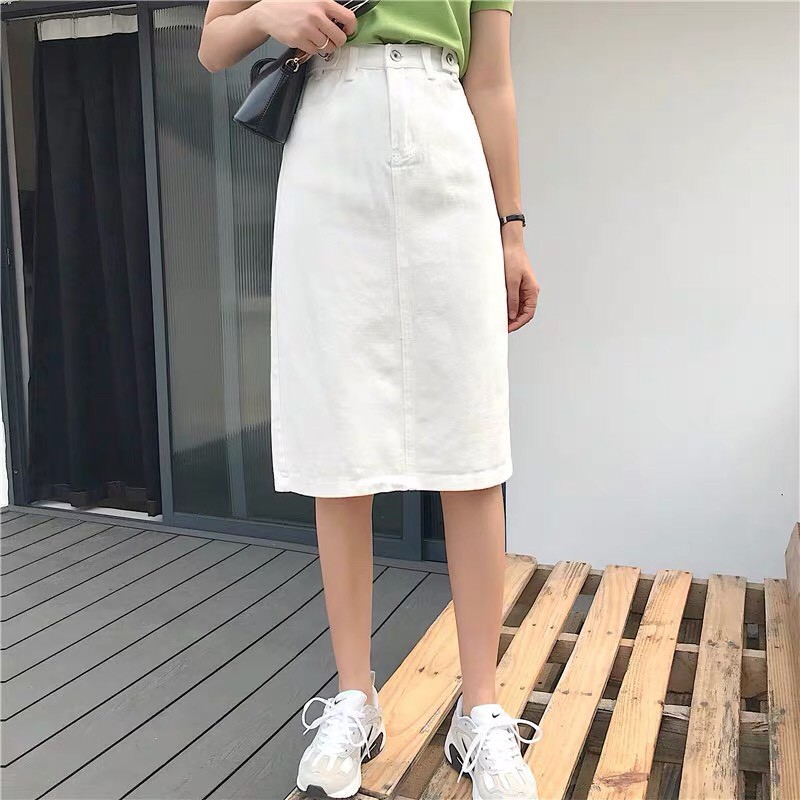 Váy cạp cao dài qua gối