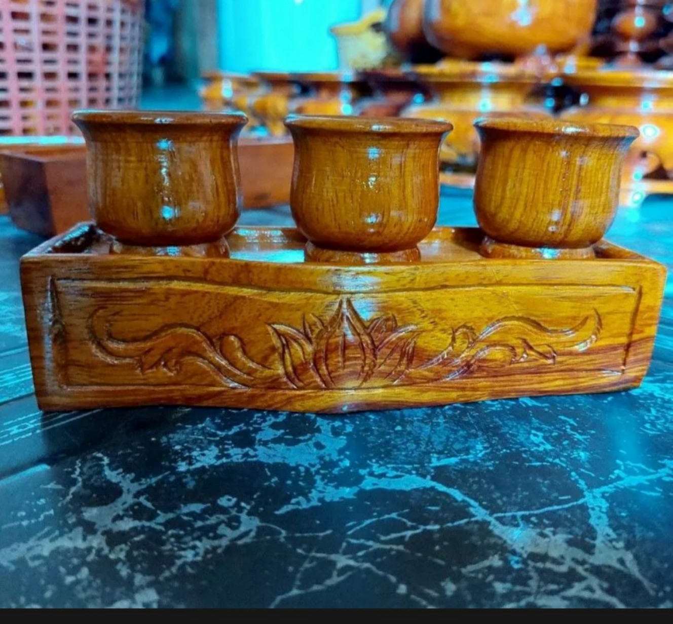 Bộ 3 ly nước thờ cúng gỗ hương nguyên khối cao cấp có đế chạm khắc hoa sen - 15x5cm