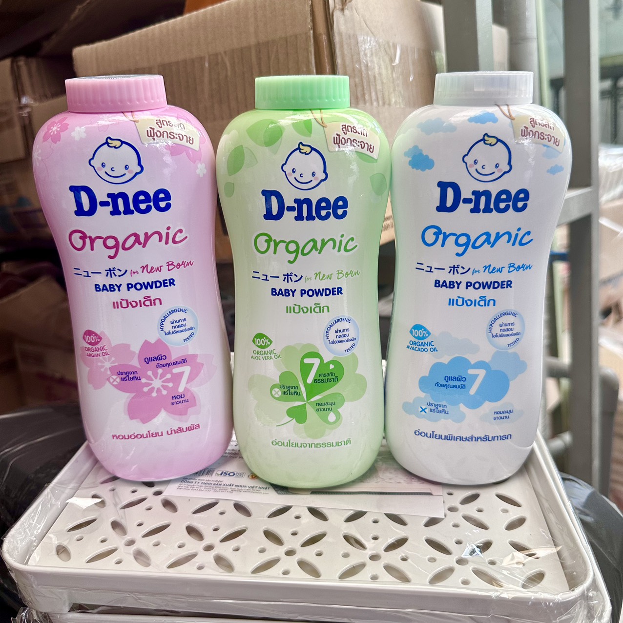 Phấn rôm em bé Dnee Organic New Born 380g Thái Lan