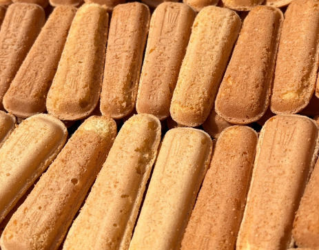 Bánh Sâm Banh 140g 2c Mart