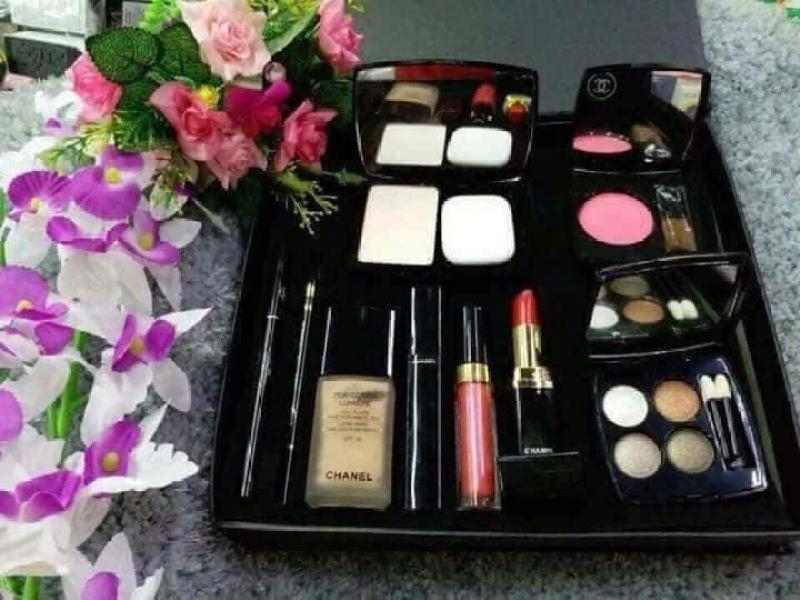 Bộ mỹ phẩm cao cấp 9 món - Full túi (tặng bộ khuôn kẻ mày)