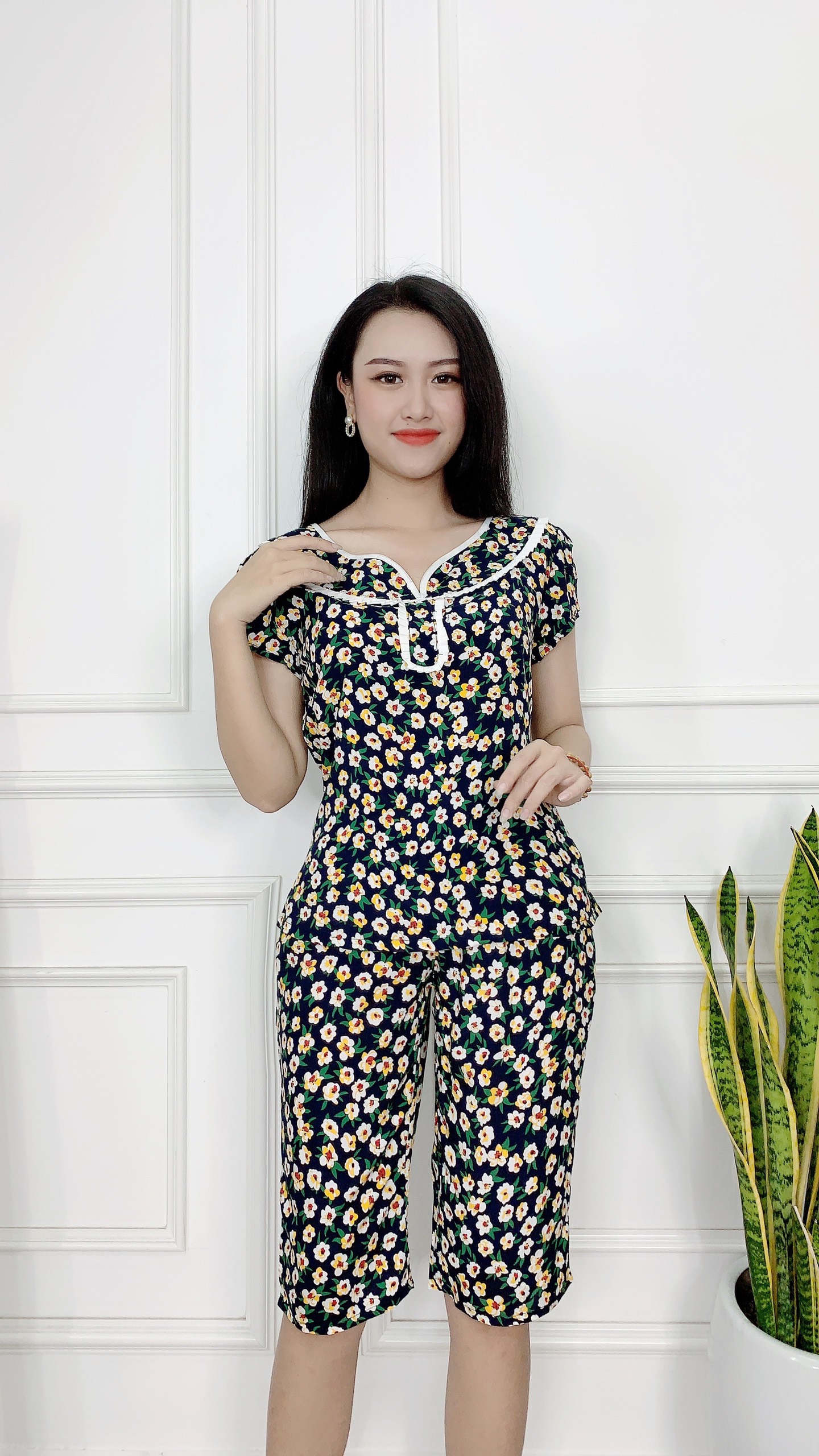 Bộ mặc nhà lanh lửng SEFA cổ bèo ren