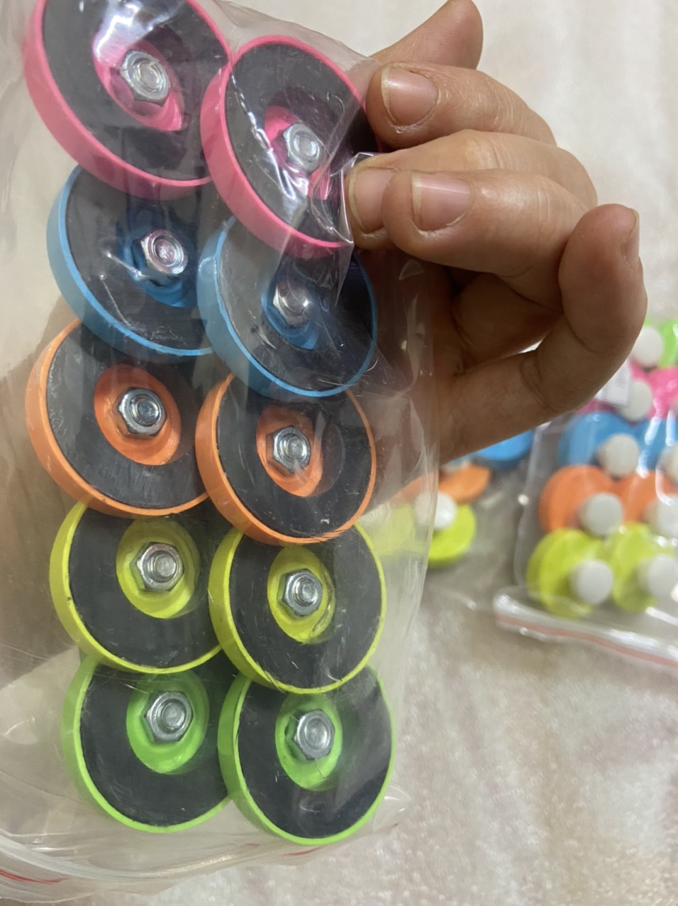 ( com bo ) 10 viên nam châm đính bảng phi 34mm