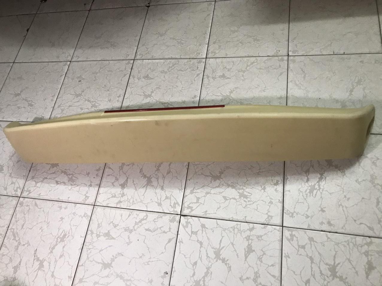 Đuôi gió Suzuki Wagon R+